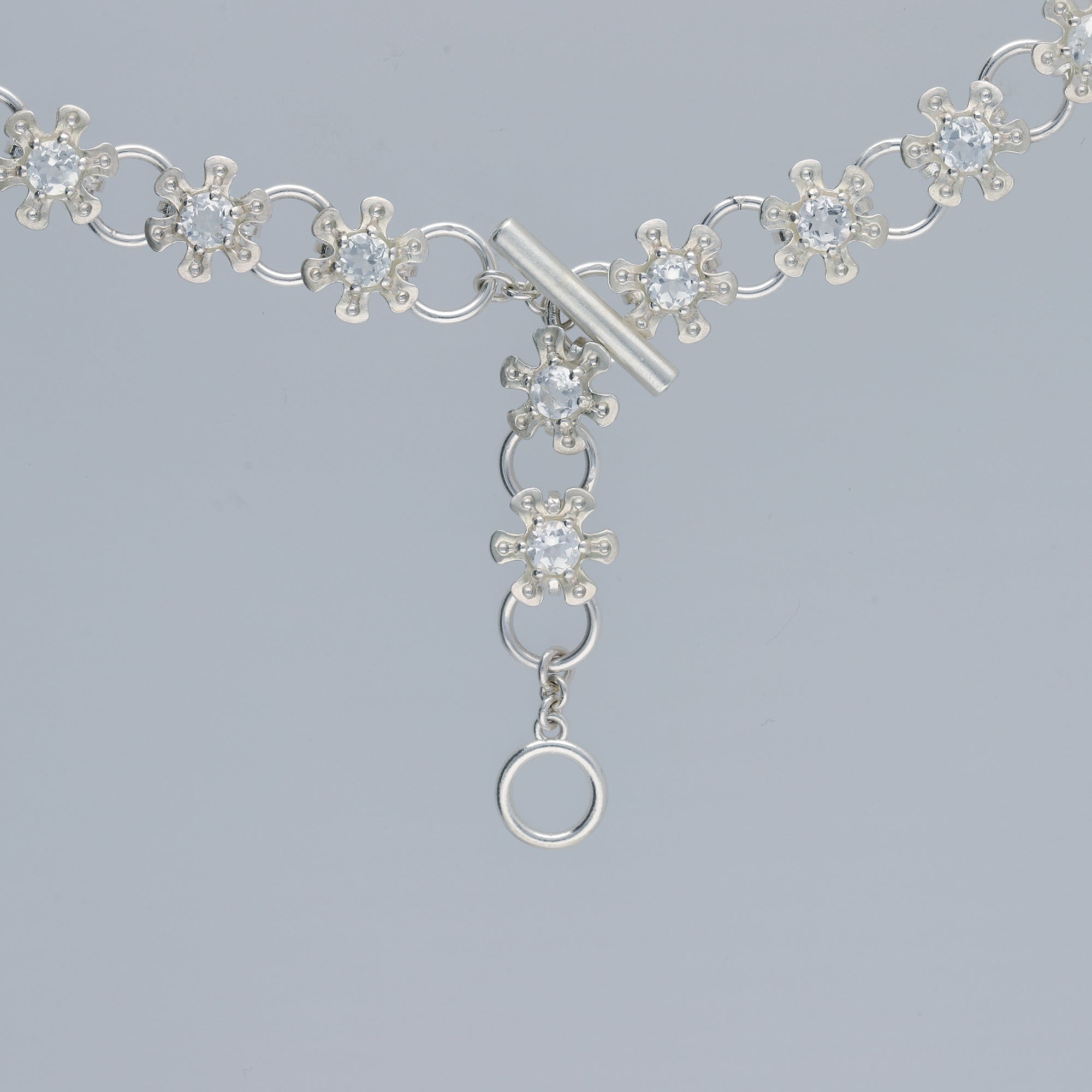 flower node necklace – white topaz
