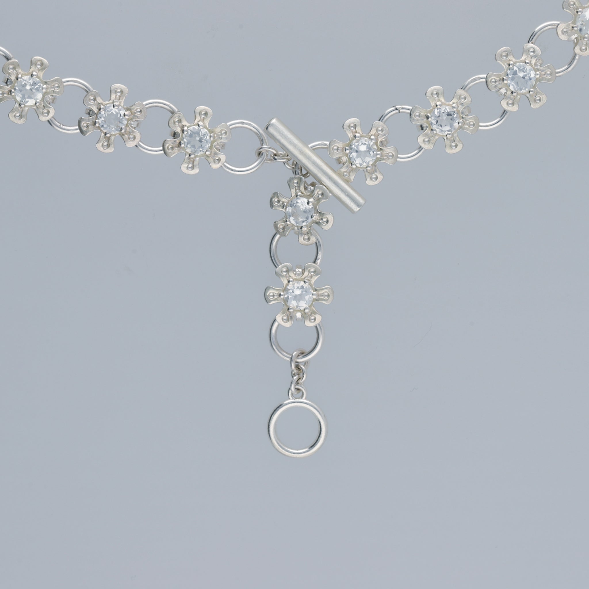 flower node necklace – white topaz