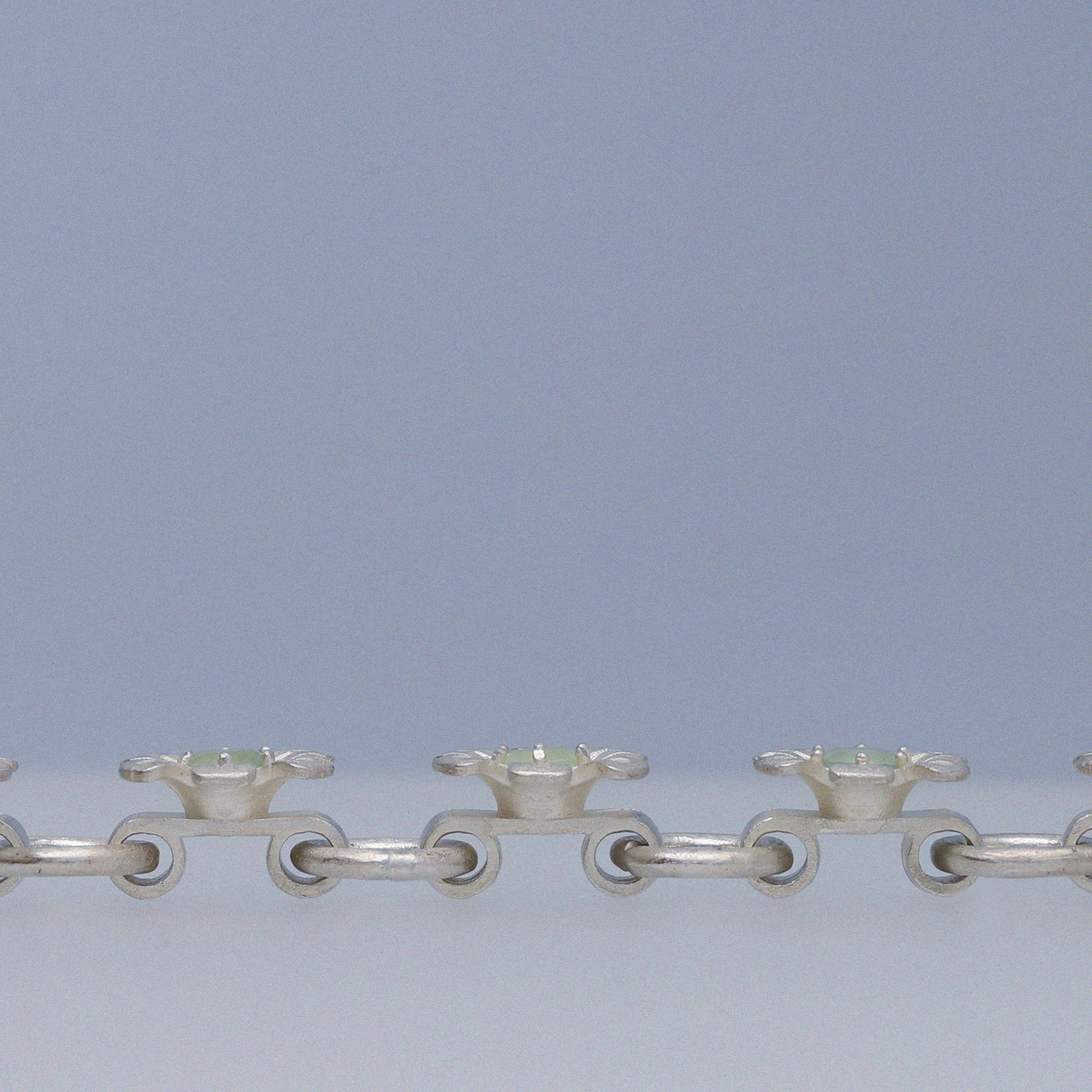 flower node bracelet – prehnite