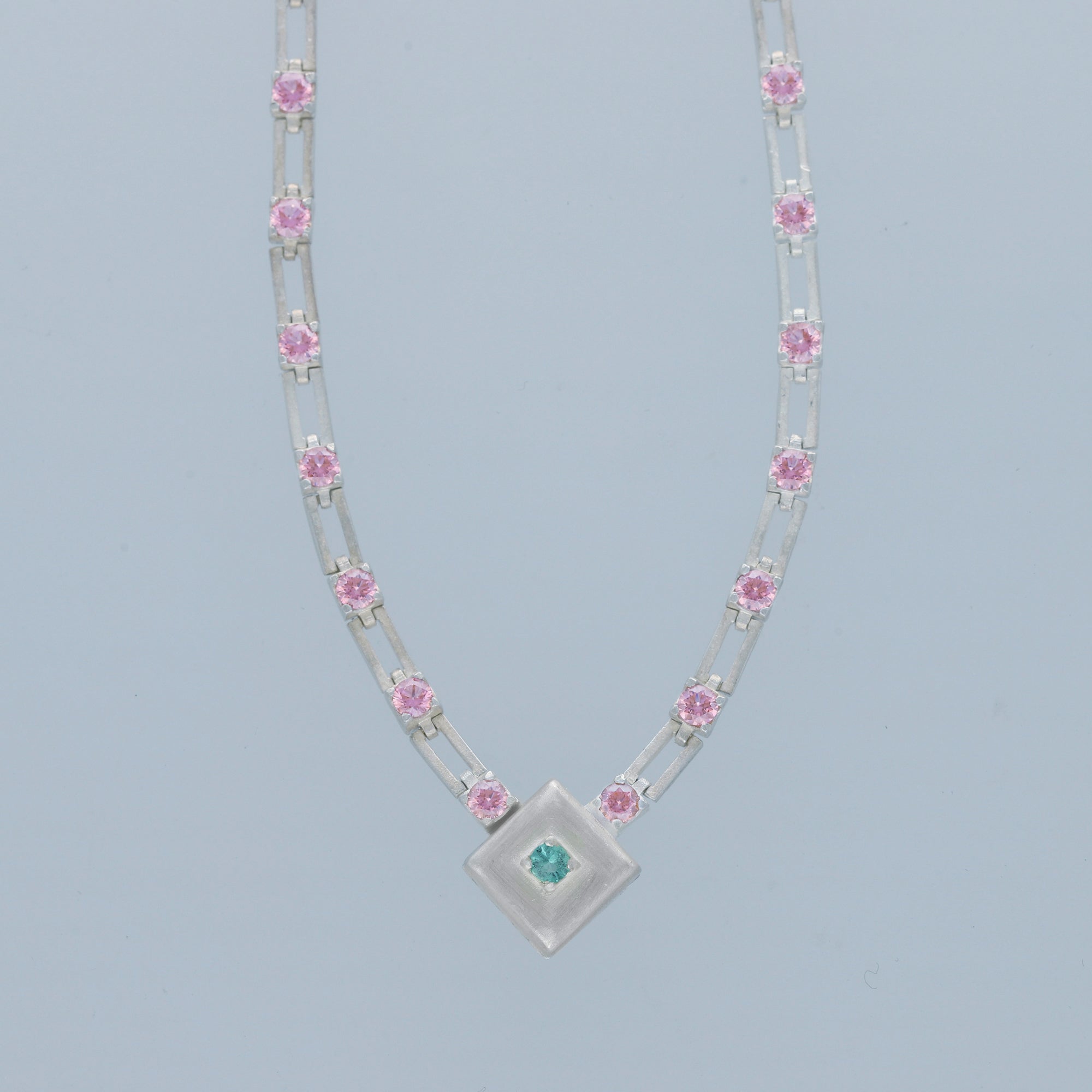 magnetic sequence necklace - light pink zirconia & emerald