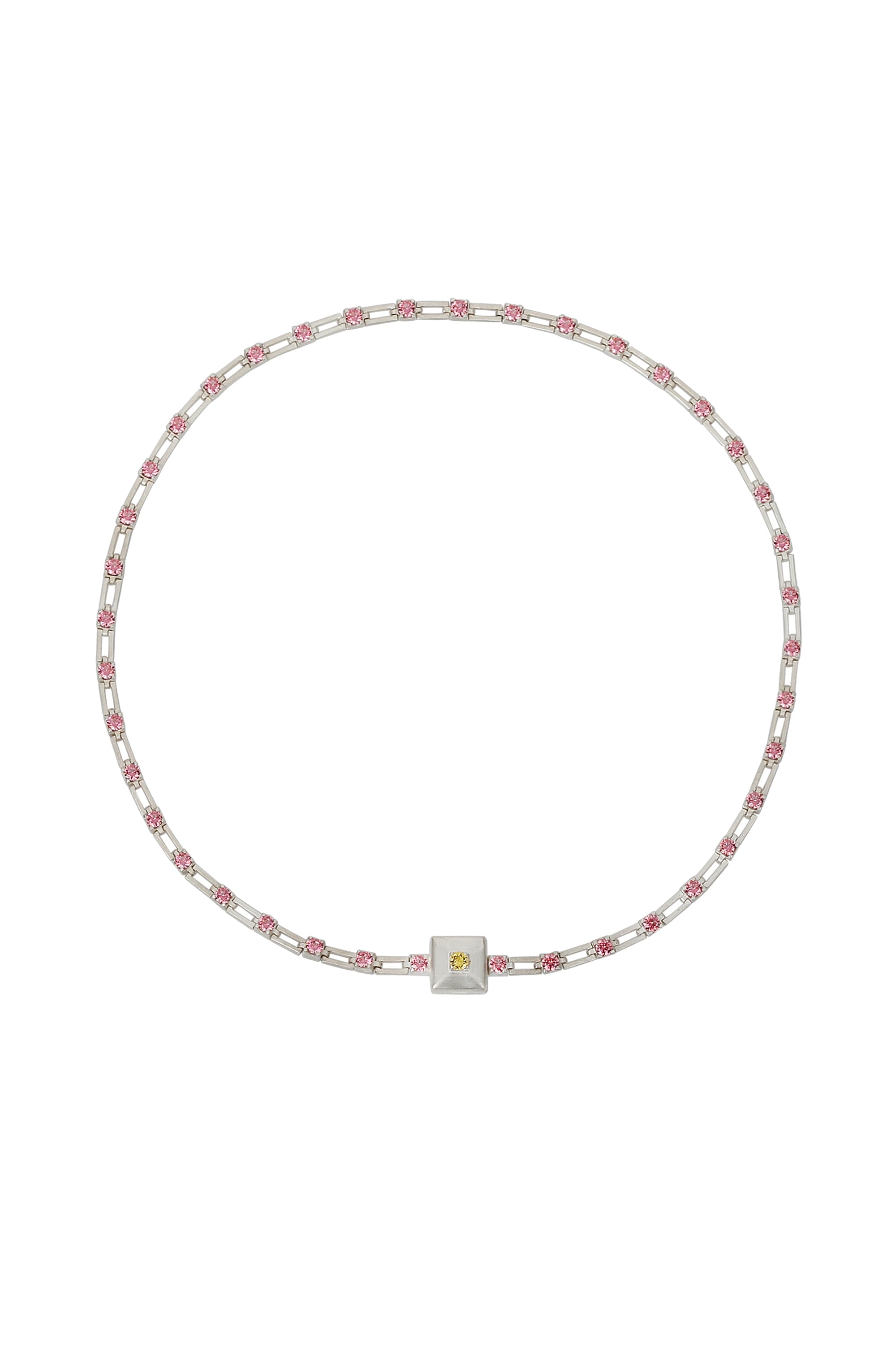 Magnetic necklace - sequence