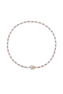 Magnetic necklace - sequence