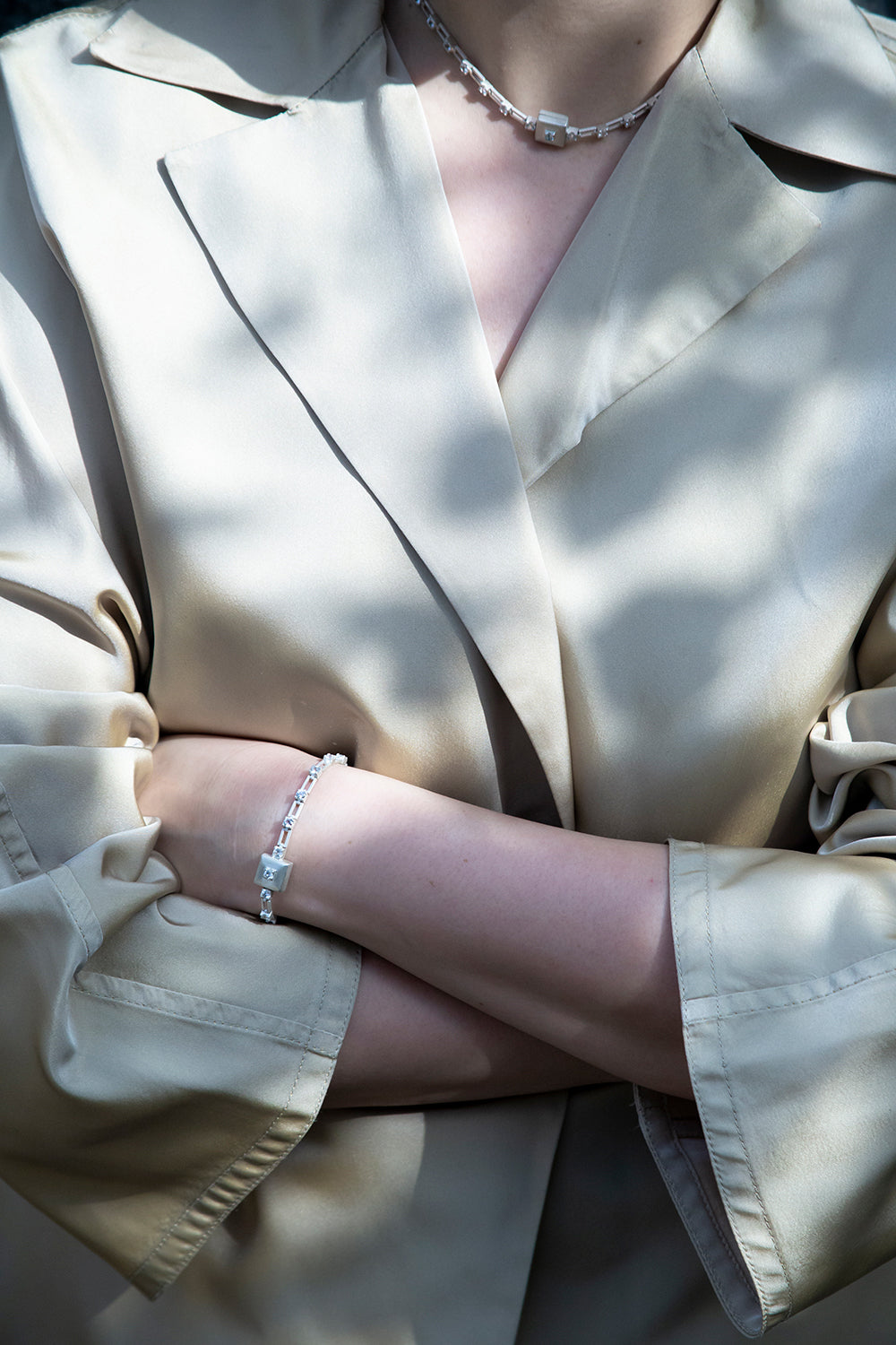 magnetic sequence bracelet – white sapphire