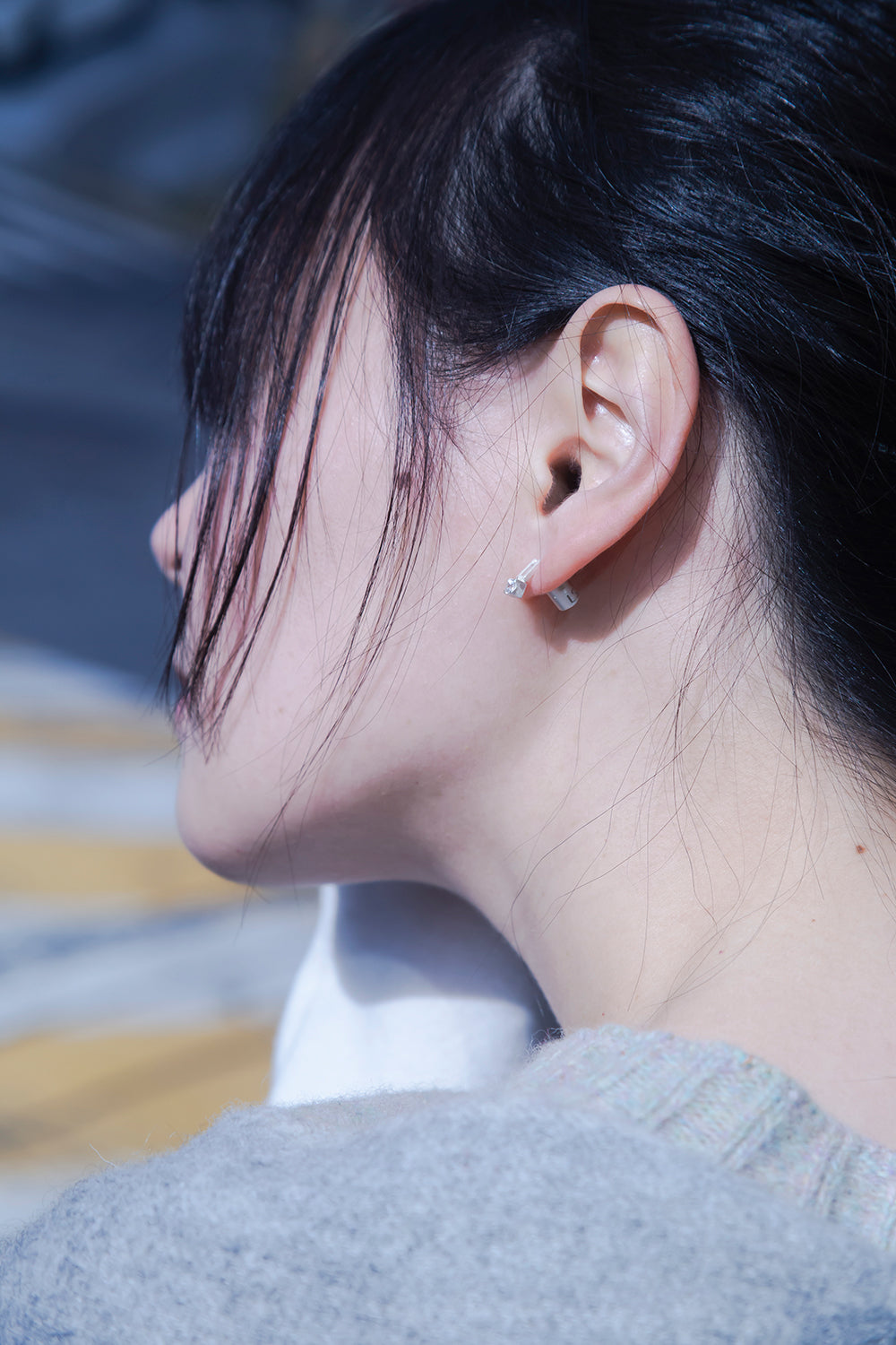 Magnetic earring sequence