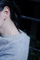 Magnetic earring sequence