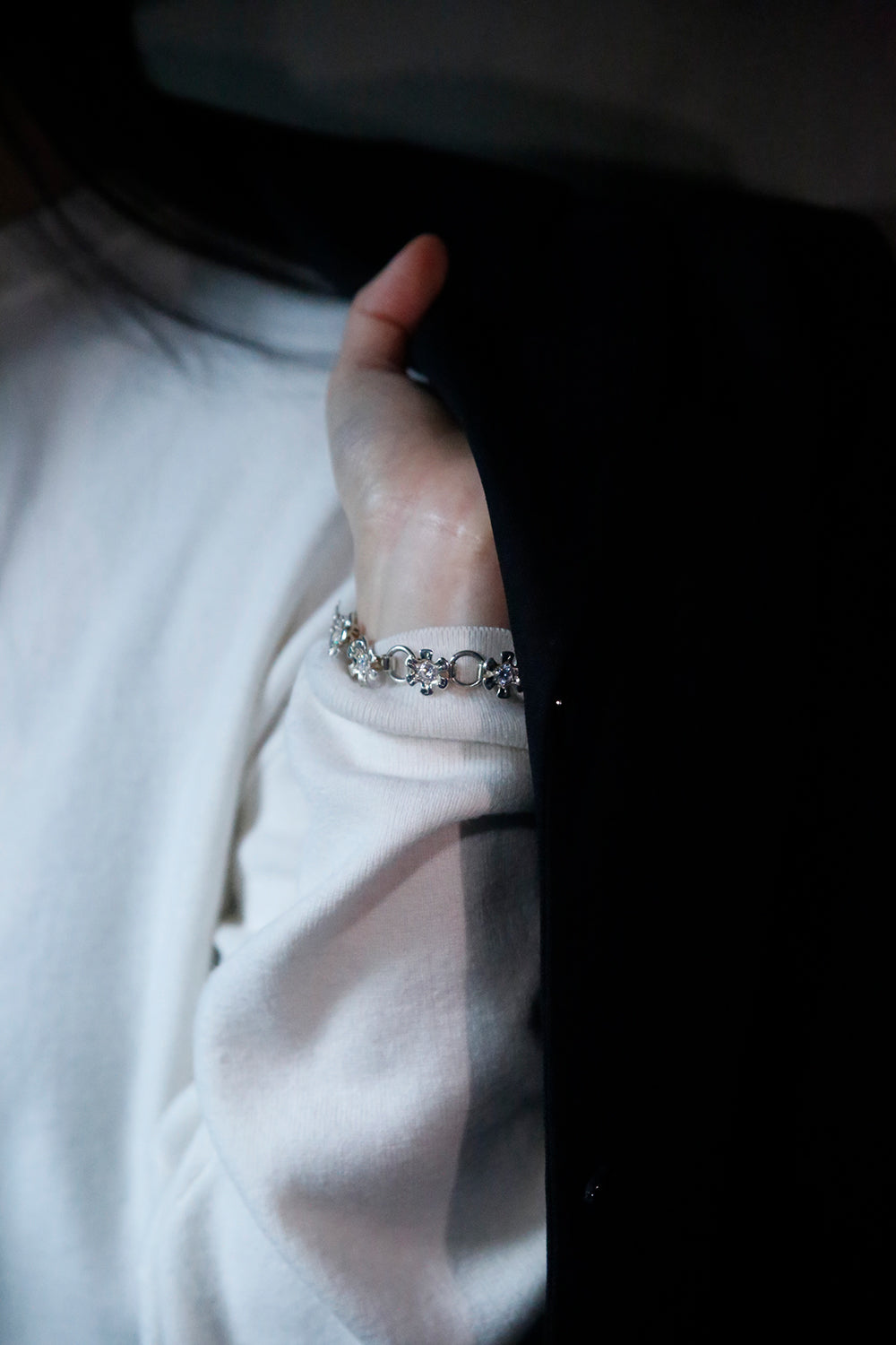 Flower node bracelet